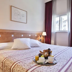 ** Hotel Acta Antibes España