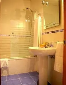 Luxsevilla Hotel
