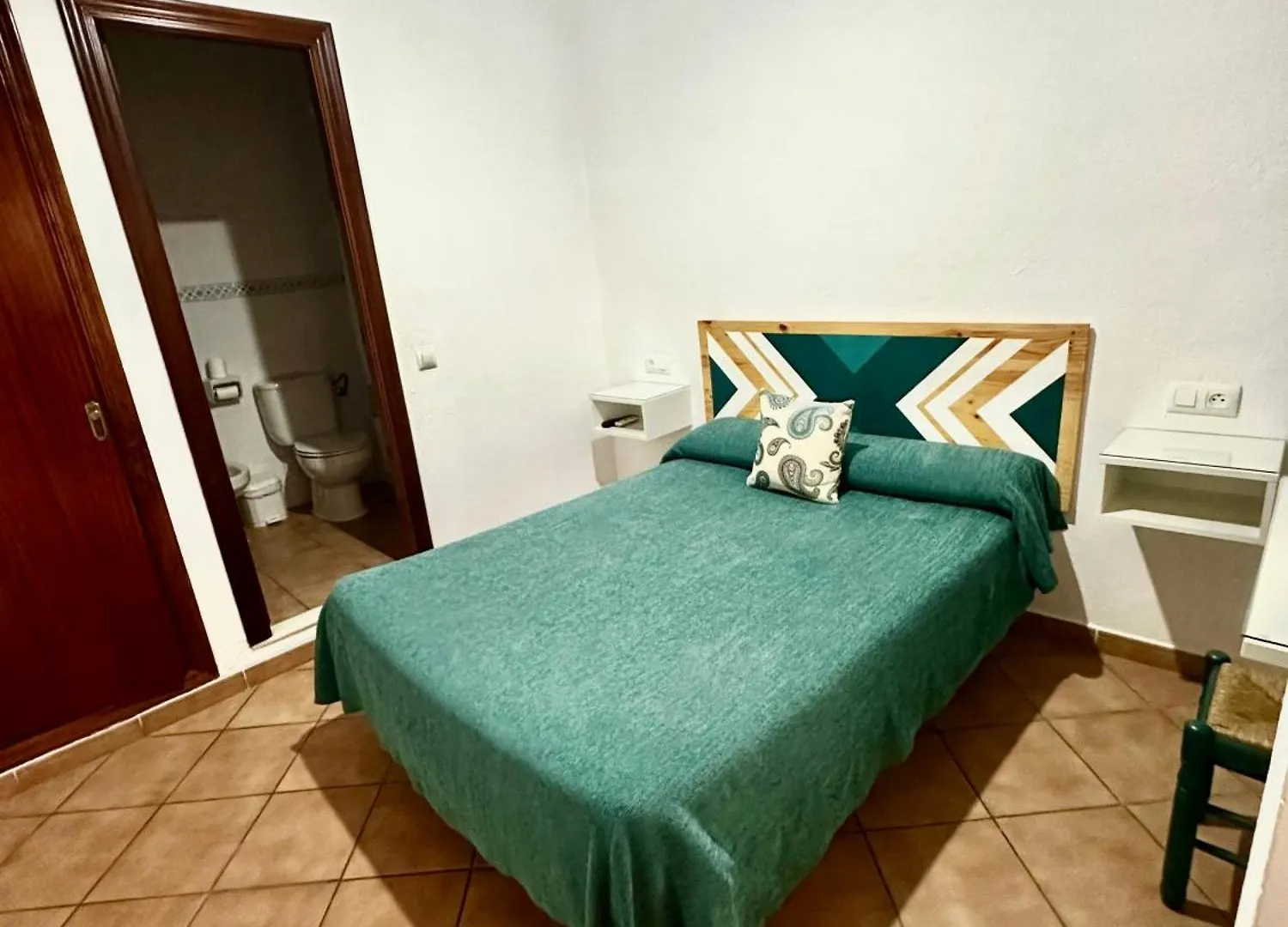 Guest house Hostal Mellizo Lebrija